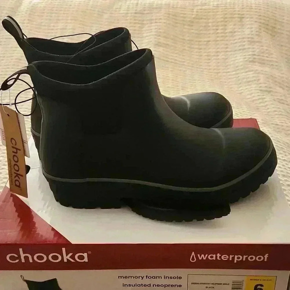 Chooka Women's Waterproof Rain Boot - Picture 5 of 8